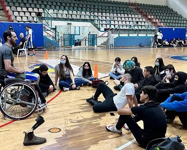 33c733_1041518b3abb444193386da1b79f9647~mv2