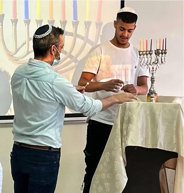 33c733_51eaa28e77e14feb80b44f2c759efcfe~mv2